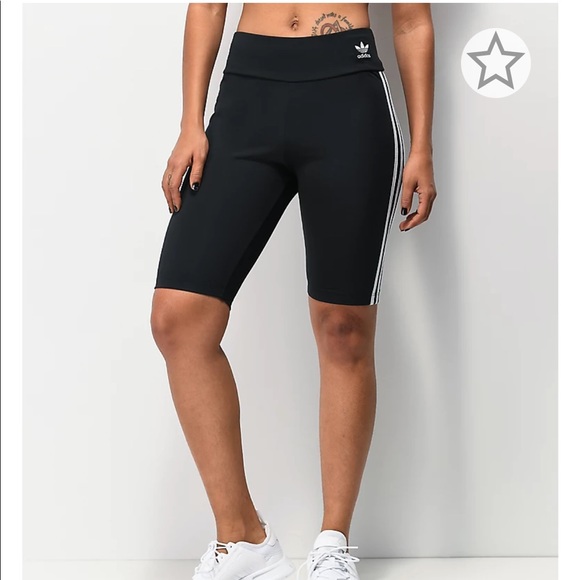 Classic Adidas Biker shorts - Picture 5 of 7